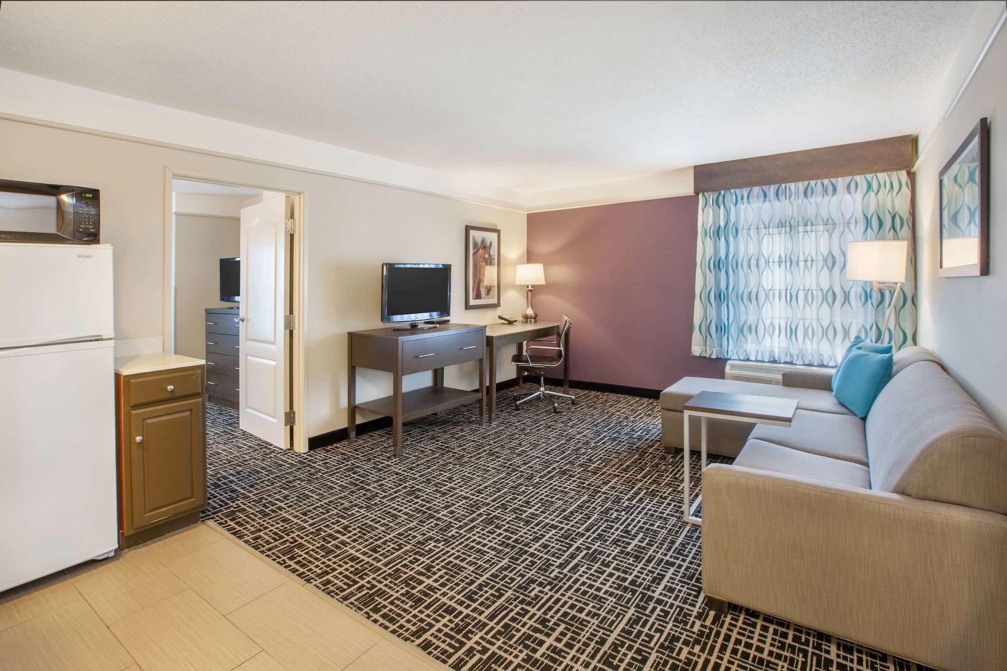 La Quinta By Wyndham Cincinnati Airport Флоренция Экстерьер фото