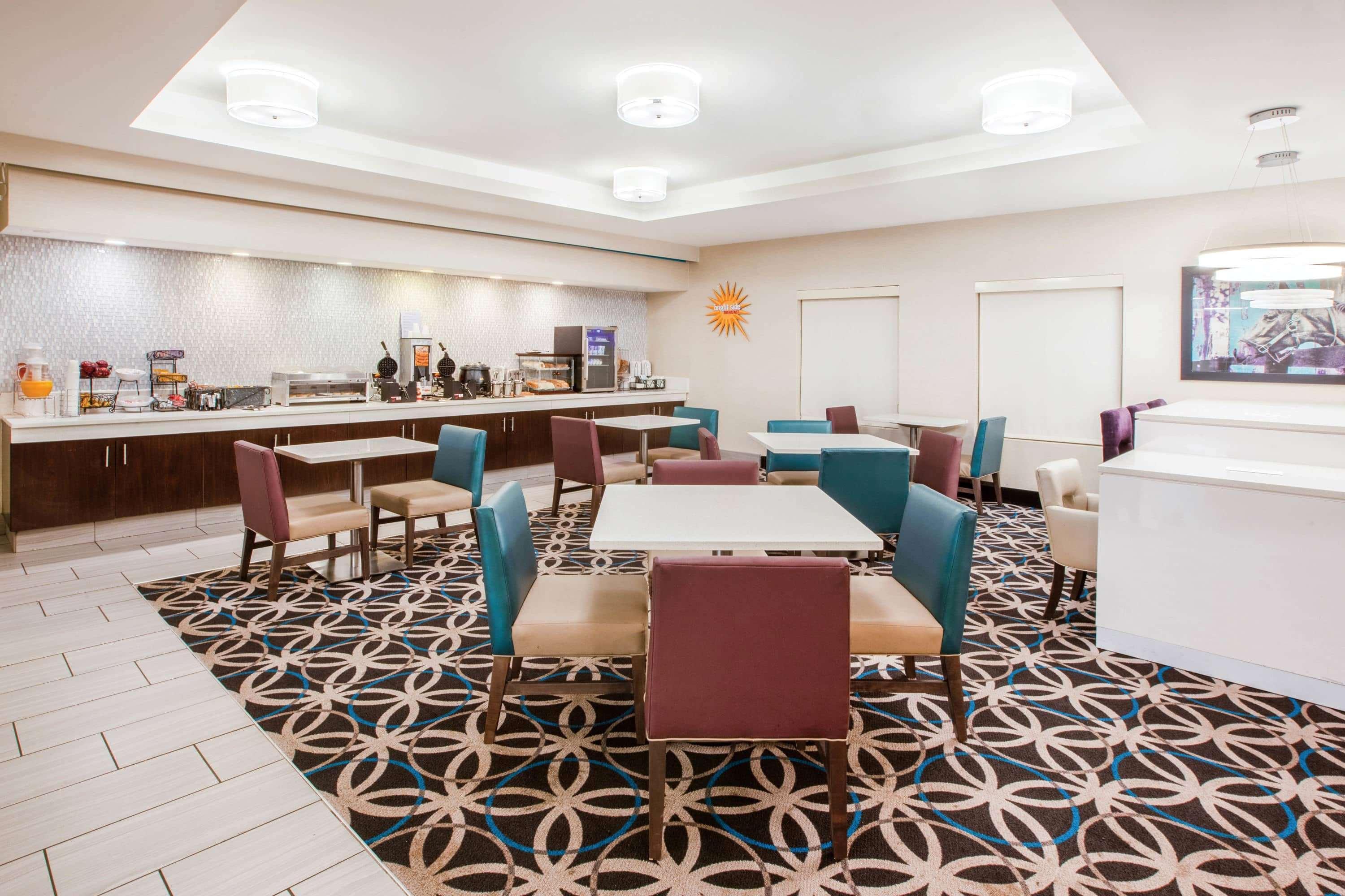 La Quinta By Wyndham Cincinnati Airport Флоренция Экстерьер фото